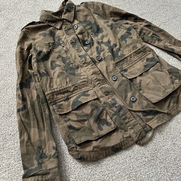 BERSHKA camo jacket - Picture 4 of 5